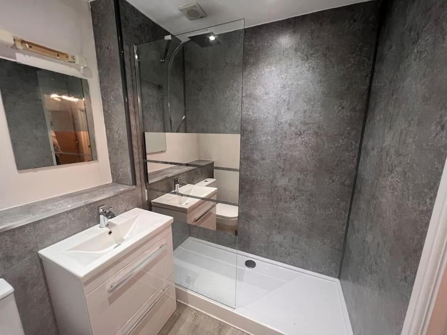 Lincoln View Sleeps 4 Balcony Self Check-In公寓 外观 照片
